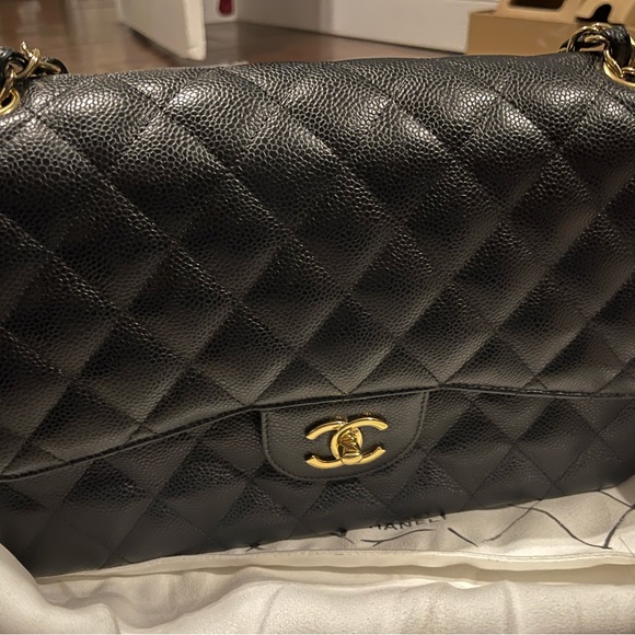 Chanel jumbo cavier bag - Picture 1 of 7